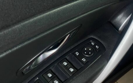 Renault Megane III, 2011 год, 850 000 рублей, 7 фотография