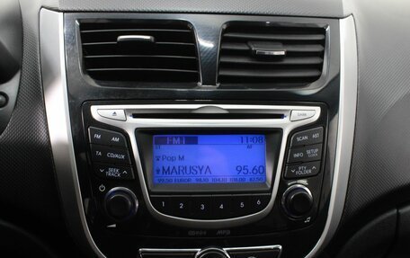 Hyundai Solaris II рестайлинг, 2013 год, 600 000 рублей, 8 фотография