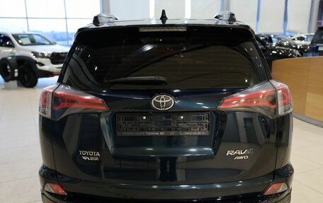 Toyota RAV4, 2019 год, 3 100 000 рублей, 6 фотография