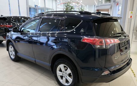 Toyota RAV4, 2019 год, 3 100 000 рублей, 7 фотография