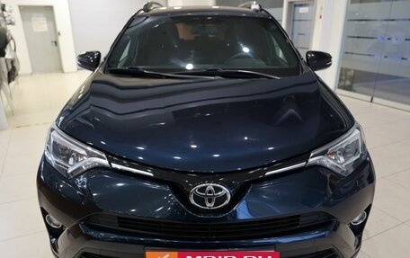 Toyota RAV4, 2019 год, 3 100 000 рублей, 2 фотография