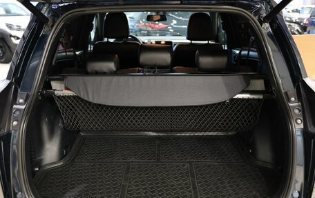 Toyota RAV4, 2019 год, 3 100 000 рублей, 12 фотография