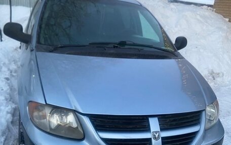 Dodge Caravan IV, 2005 год, 770 000 рублей, 1 фотография