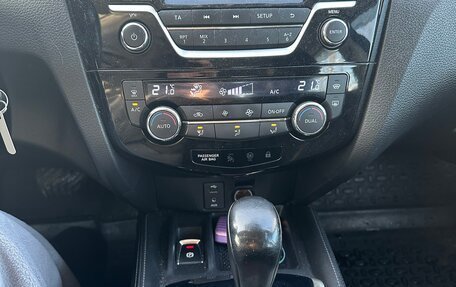 Nissan Qashqai, 2015 год, 1 090 000 рублей, 9 фотография