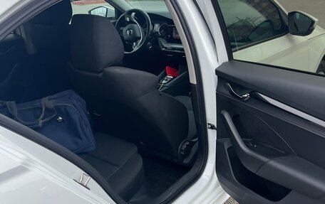 Skoda Octavia IV, 2021 год, 2 349 000 рублей, 8 фотография