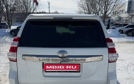 Toyota Land Cruiser Prado 150 рестайлинг 2, 2014 год, 3 500 000 рублей, 5 фотография