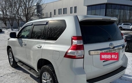 Toyota Land Cruiser Prado 150 рестайлинг 2, 2014 год, 3 500 000 рублей, 4 фотография