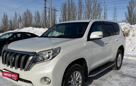 Toyota Land Cruiser Prado 150 рестайлинг 2, 2014 год, 3 500 000 рублей, 2 фотография
