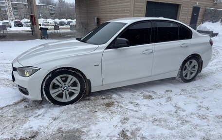 BMW 3 серия, 2013 год, 1 600 000 рублей, 4 фотография