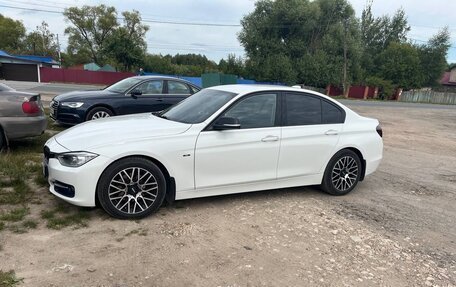 BMW 3 серия, 2013 год, 1 600 000 рублей, 14 фотография