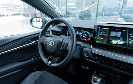 Toyota Camry, 2025 год, 4 579 000 рублей, 9 фотография