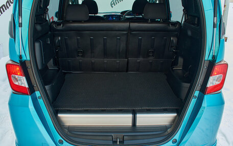 Honda Freed I, 2010 год, 1 025 000 рублей, 8 фотография