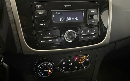 Renault Sandero II рестайлинг, 2017 год, 950 000 рублей, 7 фотография