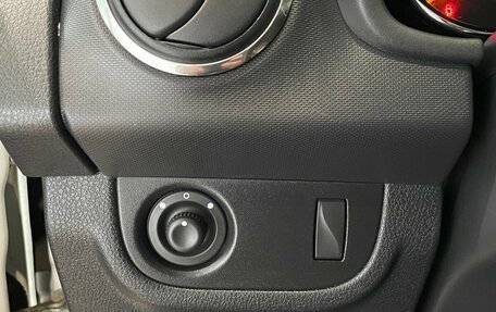 Renault Sandero II рестайлинг, 2017 год, 950 000 рублей, 9 фотография