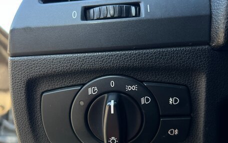 BMW 1 серия, 2005 год, 850 000 рублей, 15 фотография