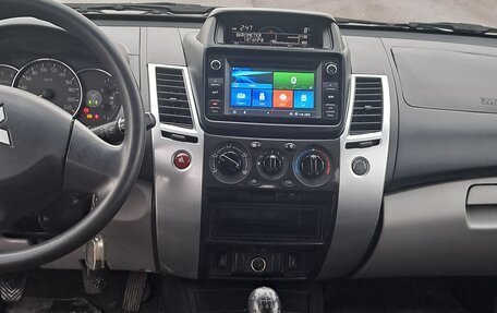 Mitsubishi Pajero Sport II рестайлинг, 2015 год, 1 800 000 рублей, 16 фотография