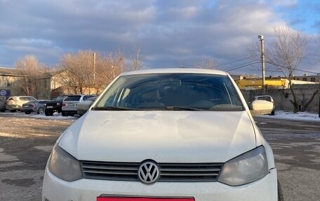 Volkswagen Polo VI (EU Market), 2015 год, 579 000 рублей, 3 фотография