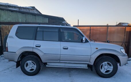 Toyota Land Cruiser Prado 90 рестайлинг, 2000 год, 1 650 000 рублей, 2 фотография