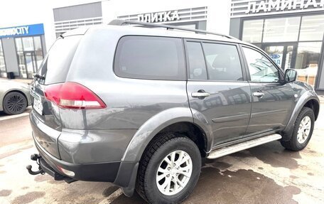 Mitsubishi Pajero Sport II рестайлинг, 2014 год, 1 835 000 рублей, 5 фотография