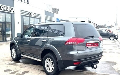 Mitsubishi Pajero Sport II рестайлинг, 2014 год, 1 835 000 рублей, 7 фотография