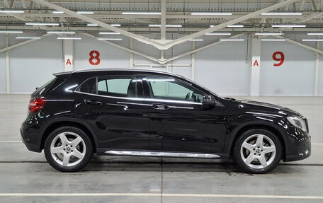 Mercedes-Benz GLA, 2018 год, 2 999 000 рублей, 4 фотография
