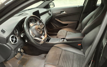Mercedes-Benz GLA, 2018 год, 2 999 000 рублей, 16 фотография