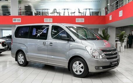Hyundai Grand Starex Grand Starex I рестайлинг 2, 2012 год, 1 390 000 рублей, 3 фотография