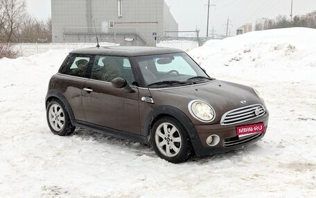 MINI Hatch, 2010 год, 950 000 рублей, 1 фотография