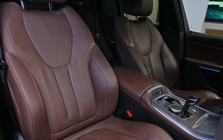 BMW X5, 2019 год, 6 700 000 рублей, 14 фотография