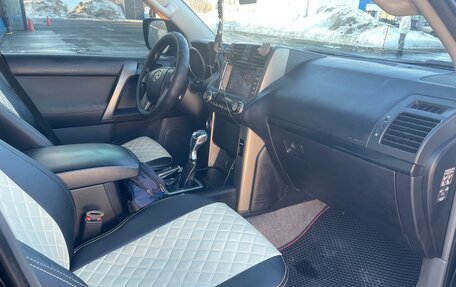 Toyota Land Cruiser Prado 150 рестайлинг 2, 2010 год, 2 300 000 рублей, 11 фотография