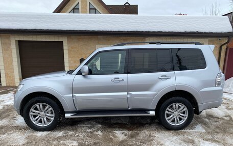Mitsubishi Pajero IV, 2014 год, 2 995 000 рублей, 7 фотография