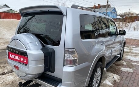 Mitsubishi Pajero IV, 2014 год, 2 995 000 рублей, 4 фотография