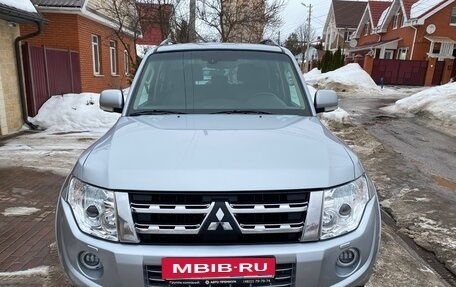 Mitsubishi Pajero IV, 2014 год, 2 995 000 рублей, 8 фотография