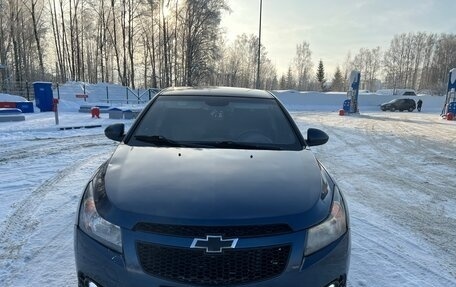 Chevrolet Cruze II, 2010 год, 550 000 рублей, 9 фотография