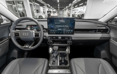 Toyota RAV4, 2026 год, 5 100 000 рублей, 8 фотография