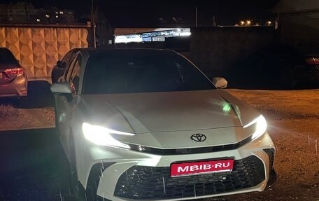 Toyota Camry, 2024 год, 3 750 000 рублей, 1 фотография