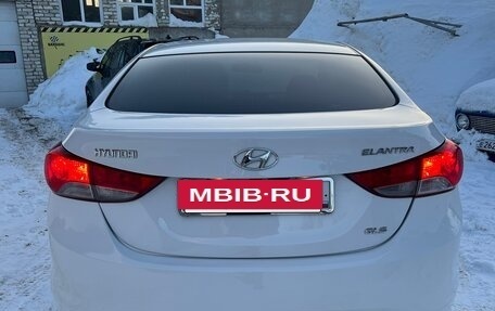 Hyundai Elantra V, 2013 год, 830 000 рублей, 7 фотография