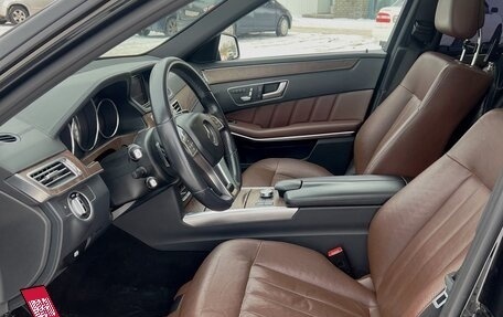 Mercedes-Benz E-Класс, 2013 год, 2 599 000 рублей, 21 фотография