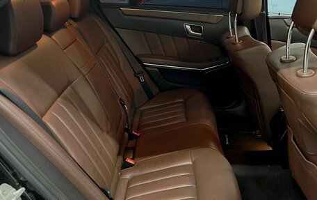 Mercedes-Benz E-Класс, 2013 год, 2 599 000 рублей, 29 фотография