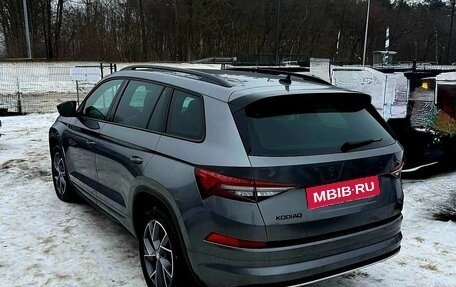 Skoda Kodiaq I, 2023 год, 2 800 000 рублей, 4 фотография