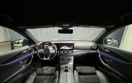 Mercedes-Benz E-Класс, 2019 год, 4 000 000 рублей, 10 фотография