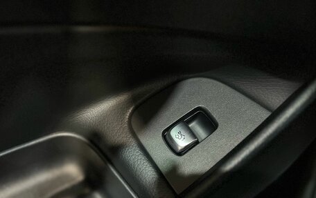 Mercedes-Benz E-Класс, 2019 год, 4 000 000 рублей, 19 фотография