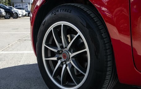 Toyota Yaris III рестайлинг, 2008 год, 599 000 рублей, 2 фотография