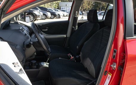 Toyota Yaris III рестайлинг, 2008 год, 599 000 рублей, 10 фотография