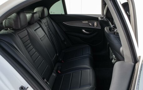 Mercedes-Benz E-Класс, 2021 год, 6 300 000 рублей, 9 фотография