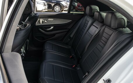 Mercedes-Benz E-Класс, 2021 год, 6 300 000 рублей, 11 фотография