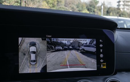 Mercedes-Benz E-Класс, 2021 год, 6 300 000 рублей, 17 фотография