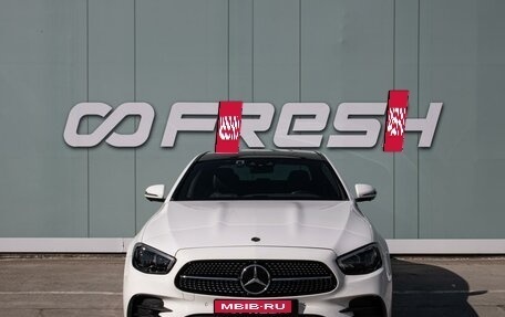 Mercedes-Benz E-Класс, 2021 год, 6 300 000 рублей, 3 фотография