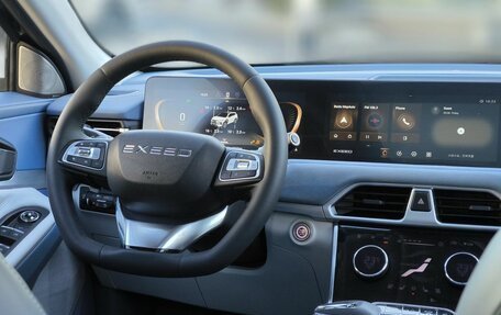 CheryExeed TXL, 2022 год, 2 200 000 рублей, 15 фотография