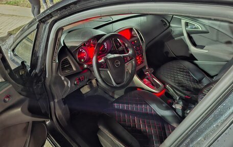 Opel Astra J, 2011 год, 720 000 рублей, 5 фотография